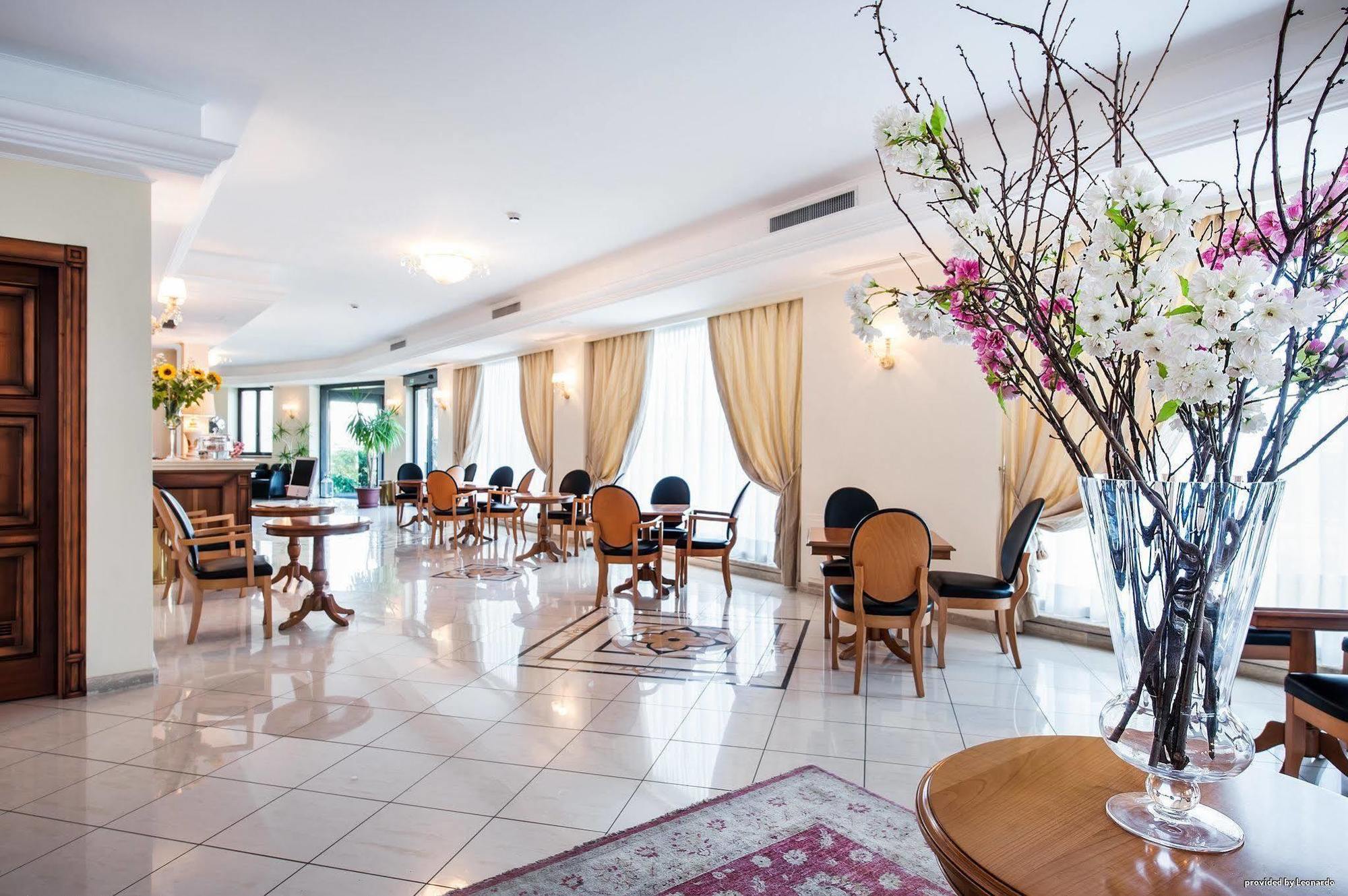 Hotel San Giorgio Crotone Eksteriør bilde